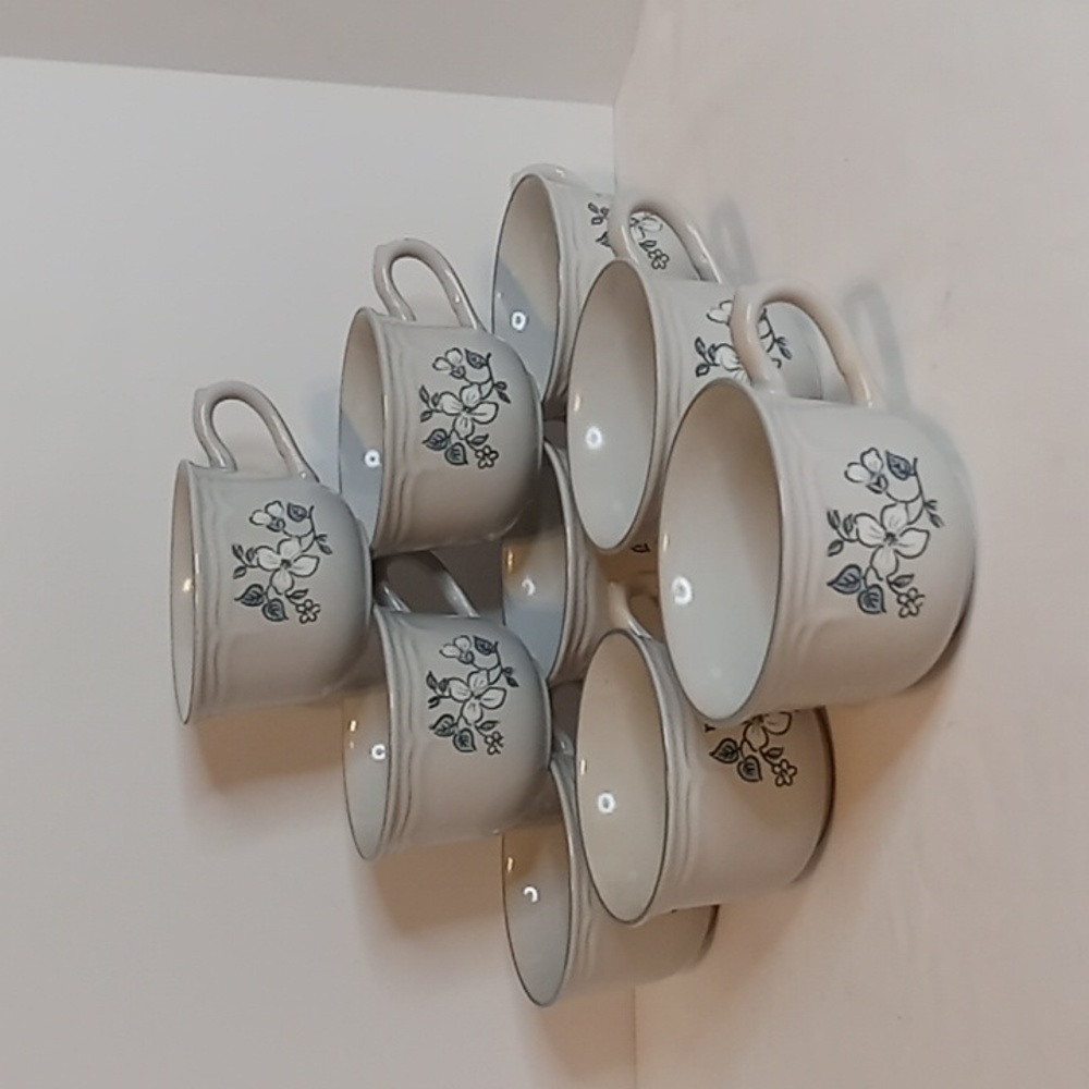 VINTAGE Covington Avondale Coffee Tea Cup Set Of 9 Floral Design